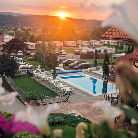 סובאטה Nemeth Resort מראה חיצוני תמונה